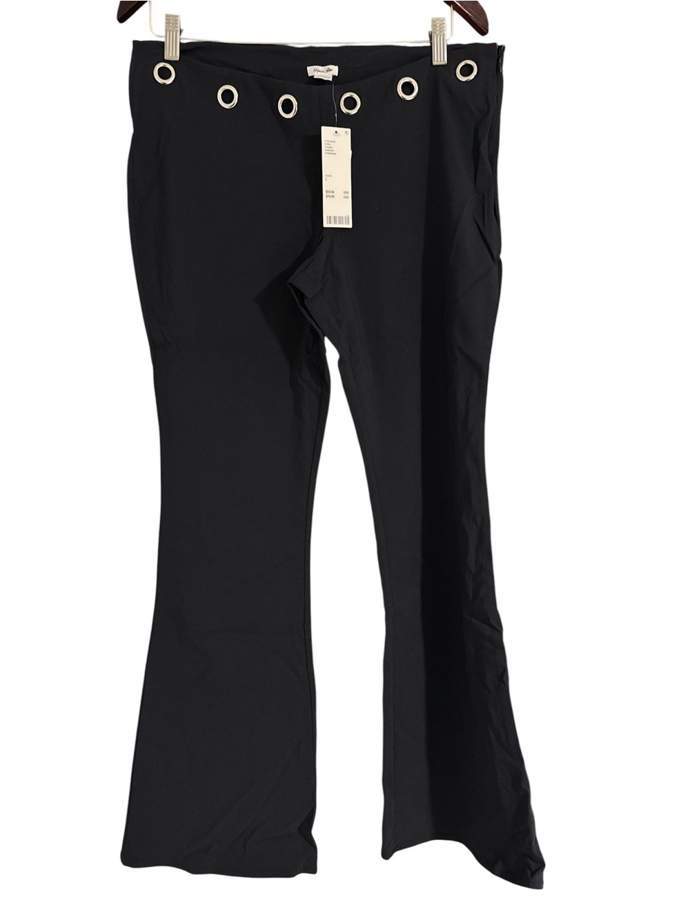 Urban Outfitter- kimchi Blue Stretch a pull on low rise Flare Pant in Black